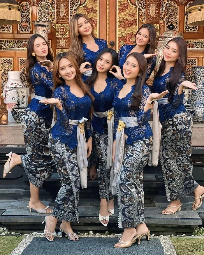 Cultured indonesian girls